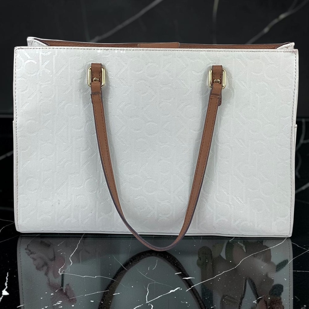 Calvin Klein Womens White Floral Monogram Shoulder Bag Tan Trim Gold Hardware - Picture 3 of 11